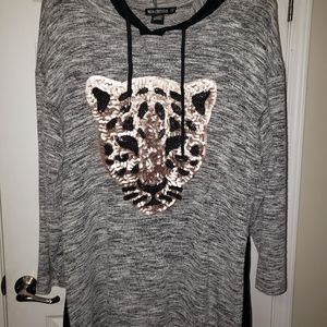 MissChievous 1X Soft Hooded Sweater Shirt Black & White with very Blingy Cheetah